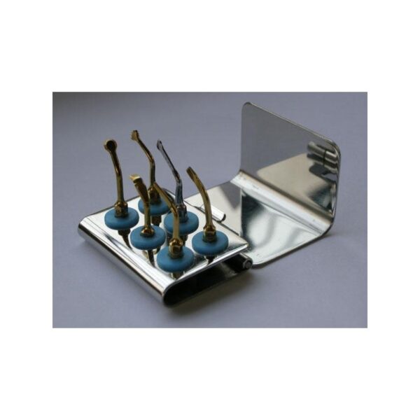 Sei strumenti dentali OSTEOTOMY KIT poggiano su un supporto metallico di colore blu.
