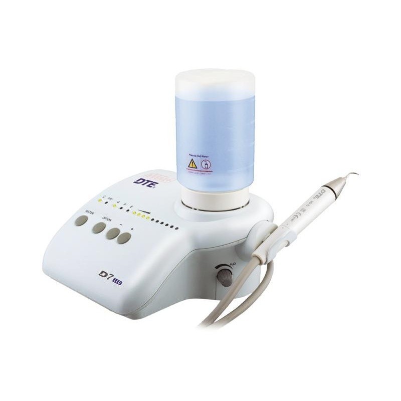 D7 LED dental ultrasonic scaler with handpiece and water bottle on white background.