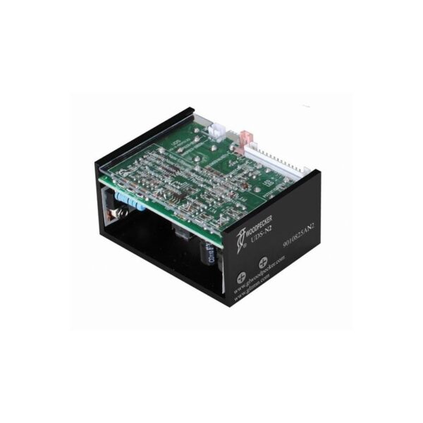 LED UDS-N2 rettangolare nero con circuito stampato visibile e cablaggio esposto.