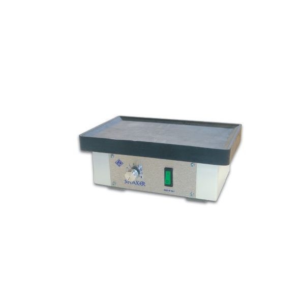 SHAKER 6: Rectangular lab platform shaker with front control knob and power switch.