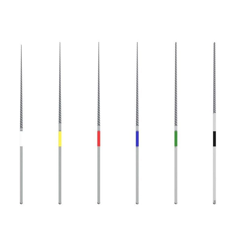 Sei cartelle dentali NITI K-FILE 40, ciascuna con bande colorate, su sfondo bianco.