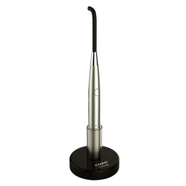 C-HUNTER C-HUNTER cordless curing light includes a curved tip and a convenient charging base.