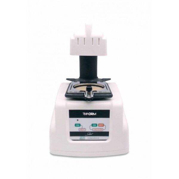 B-FORM SILENT TERMOFORMATRICE MANUALE B-FORM SILENT MANUAL THERMOFORMING MACHINE with control buttons and sample holder.