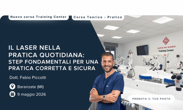 Uomo nel centro di formazione odontoiatrica con la segnaletica dell'evento "Il Laser nella pratica quotidiana".