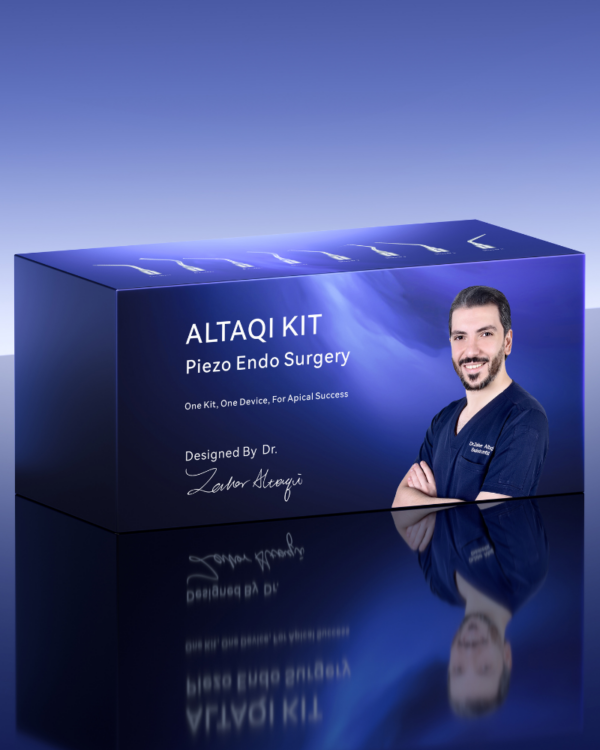 Scatola SATELEC® compatibile con ALTAQI-KIT per la piezochirurgia, uomo sorridente in camice.